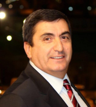 Adnan Fişenk yazar fotoğrafı