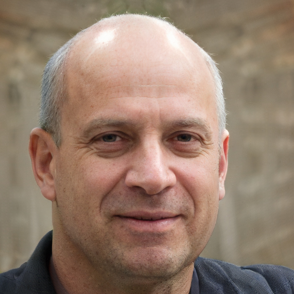 Serkan Kurt yazar fotoğrafı