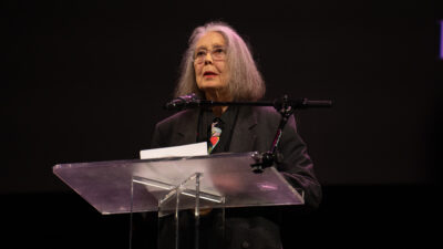 İsveç Akademisi, 2026 Nobel Edebiyat Ödülü’nü Anne Carson’a verdi. Kararda,