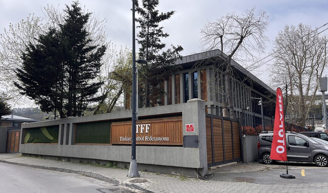 TFF, Ferhat Gündoğdu’nun tutuklanmasının ardından MHK başkanlığından istifa ettiğini duyurdu.
